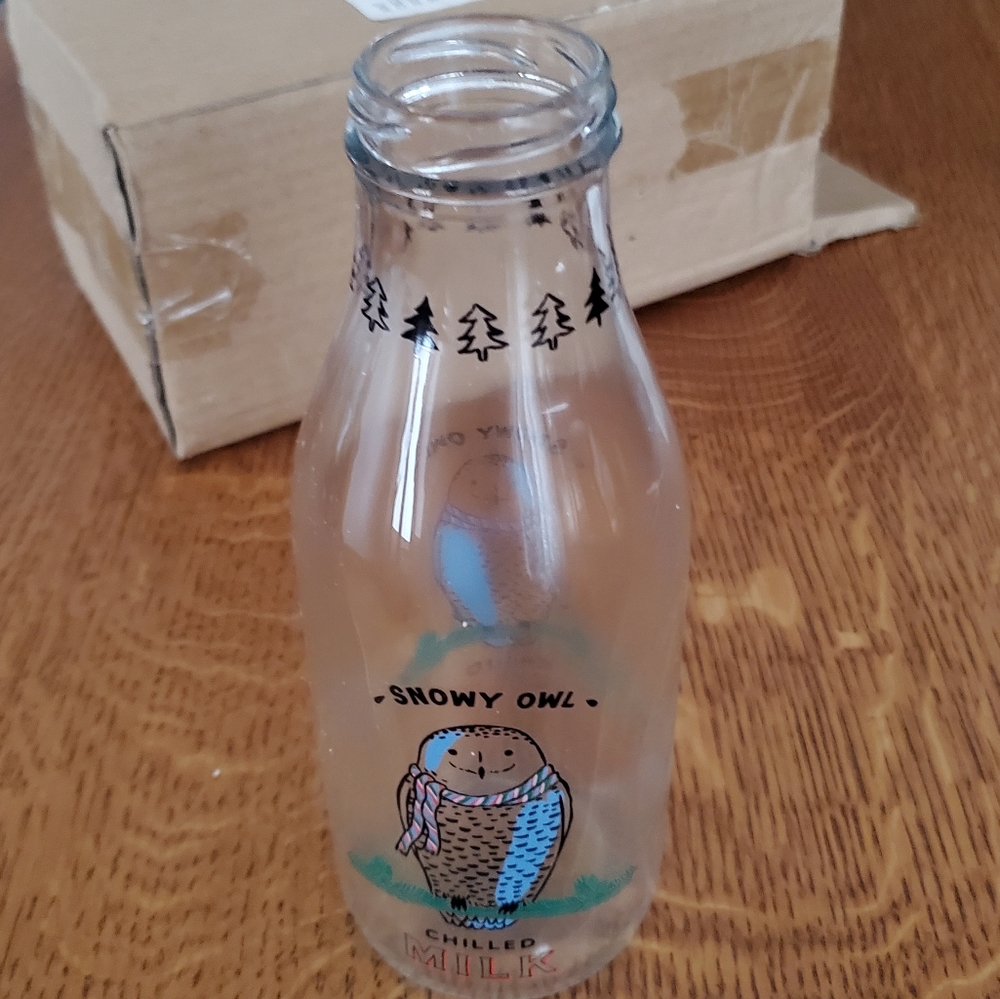 Anthropologie George & Viv Retro Milk Bottle - Snowy Owl Chilled Milk - Picture 4 of 9